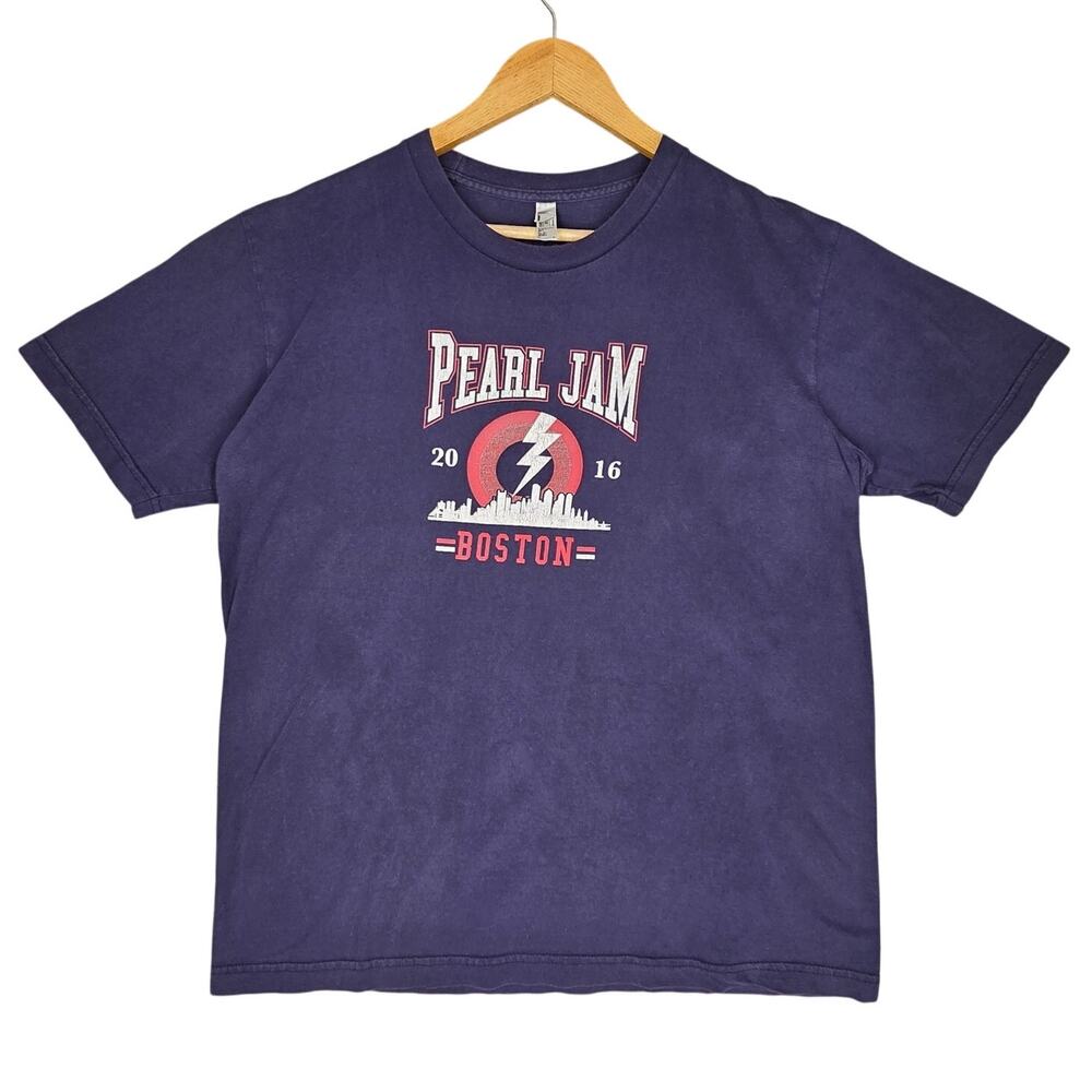 PEARL JAM 2016 BOSTON FENWAY PARK TOUR TEE – SIZE L – NAVY – VINTAGE STYLE